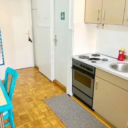 Apartment Studio & Free Parking, Aircool, Fresh Bedding Lovran