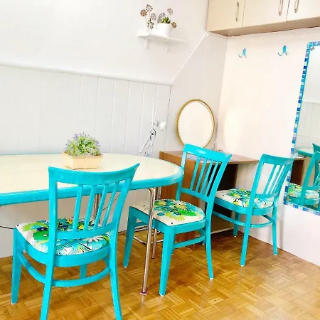 Apartment Simply , Cash Pay & Free Is - Parking, Aircool, Tv, 2 Person Lovran